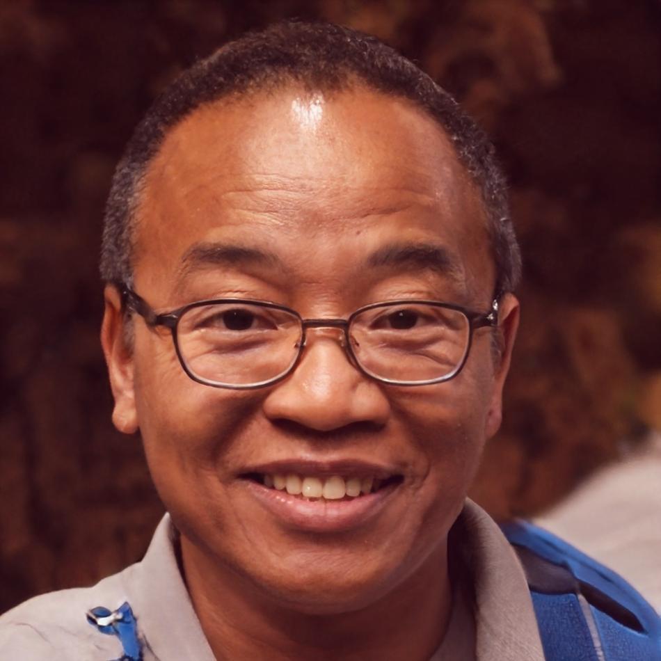 Instructor Ricardo Urdaneta